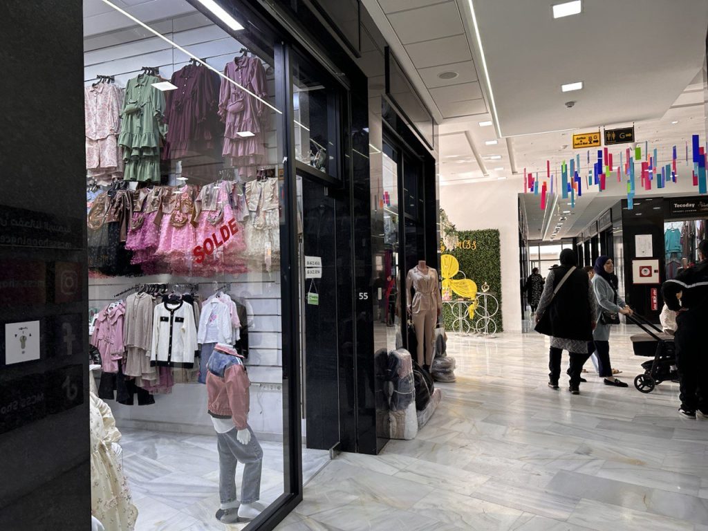 photo_5969667537287367150_y