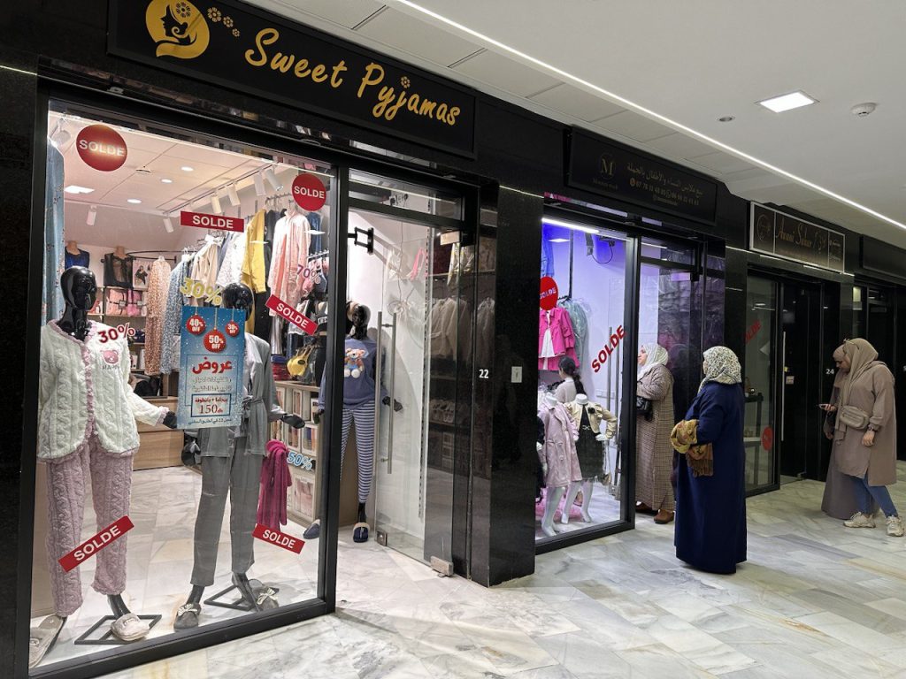 photo_5969667537287367153_y